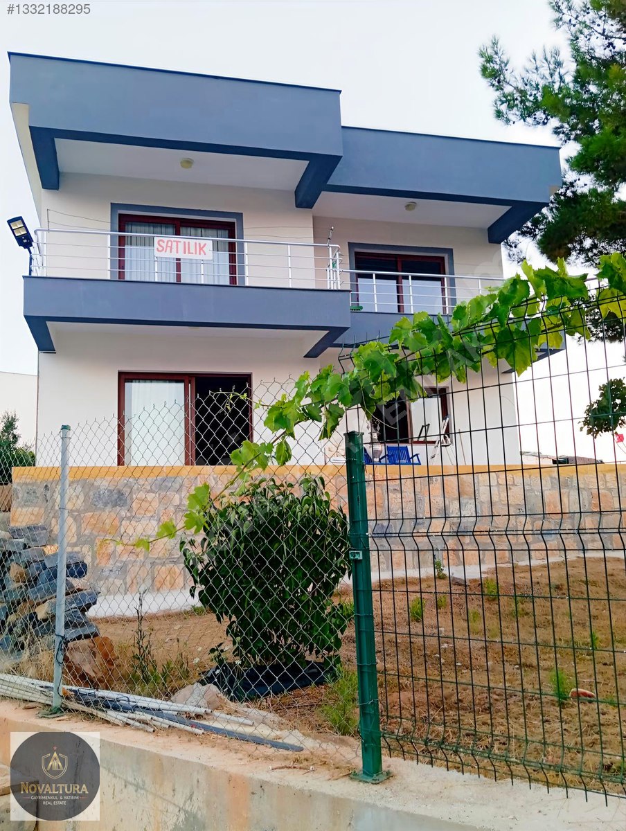 BODRUM'UN YANI BAŞINDA BEYCİLERDE SATILIK GENİŞ VİLLA